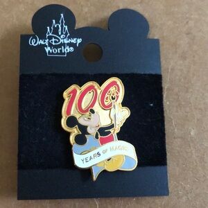 Mickey Mouse trading Pin